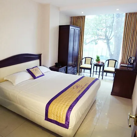 Kim Long Chau Hotel